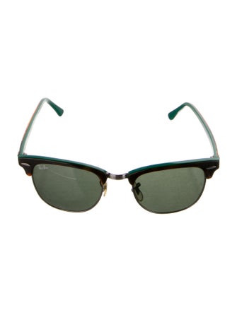 Ray-Ban Wayfarer Tinted Sunglasses