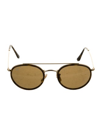 Ray-Ban Aviator Tinted Sunglasses
