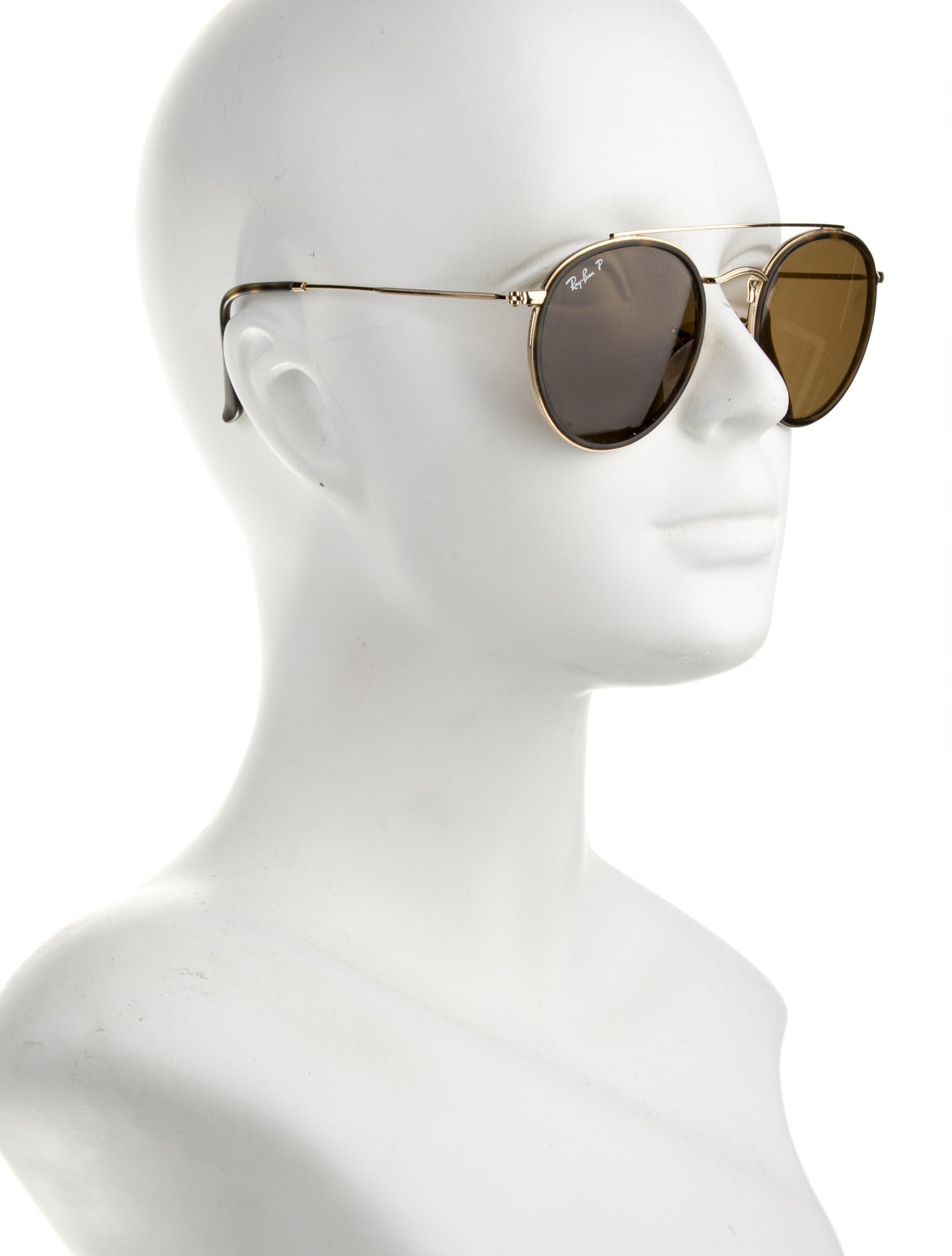 Ray-Ban Aviator Tinted Sunglasses