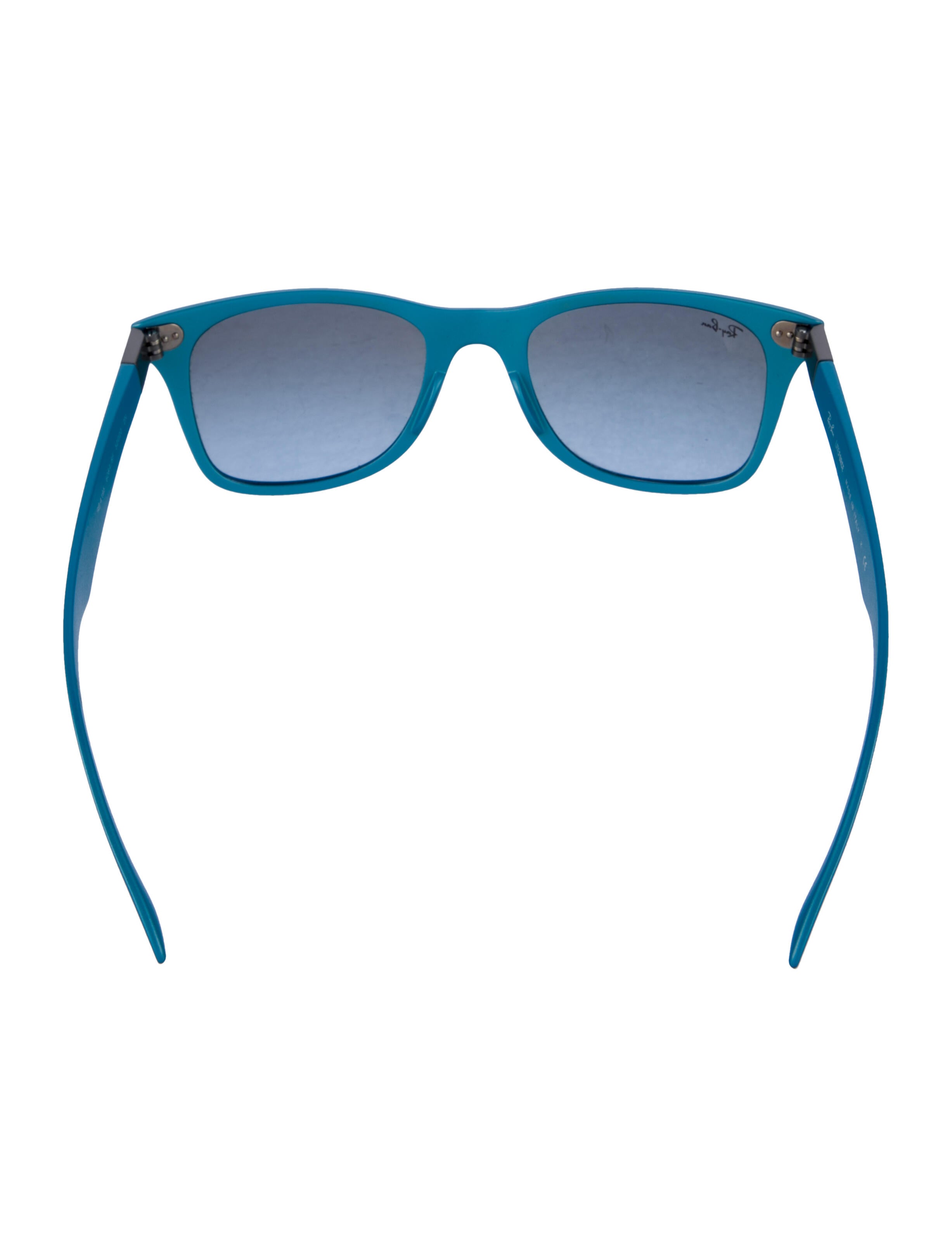 Ray-Ban Wayfarer Tinted Sunglasses