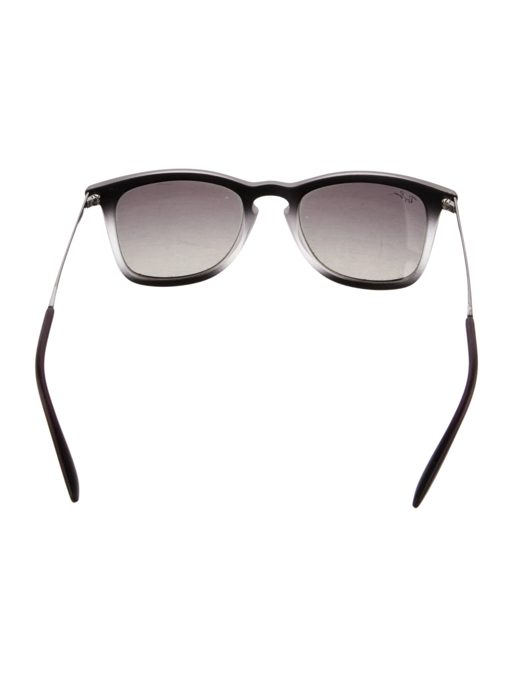 Ray-Ban Wayfarer Gradient Sunglasses