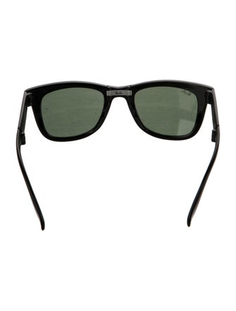 Ray-Ban Wayfarer Folding Wayfarer Sunglasses