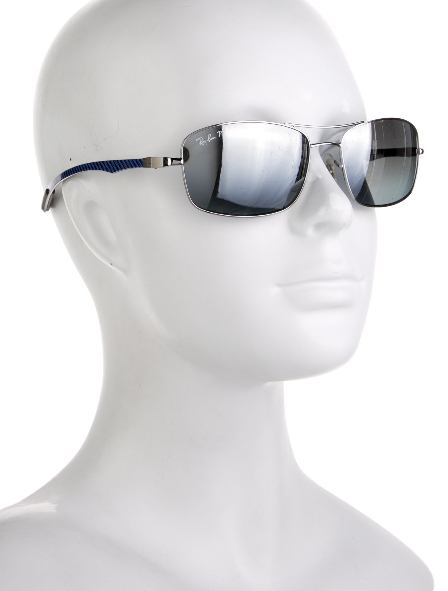Ray-Ban Aviator Tinted Sunglasses