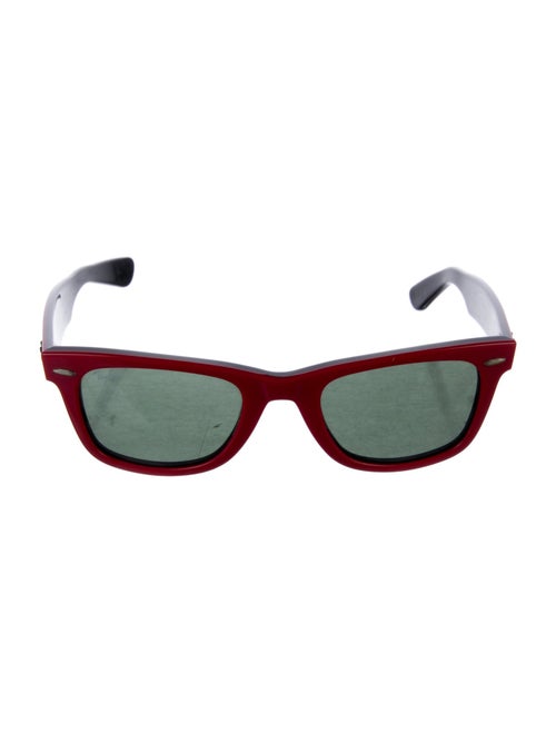 Ray-Ban Wayfarer Tinted Sunglasses