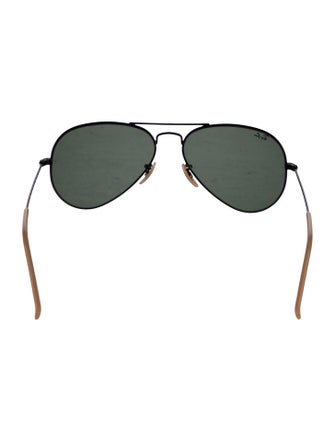 Ray-Ban Large Aviator Sunglasses