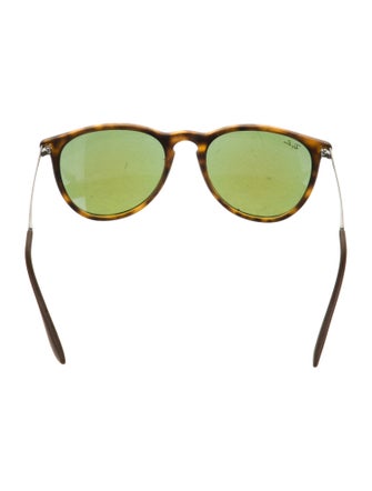Ray-Ban Wayfarer Tinted Sunglasses