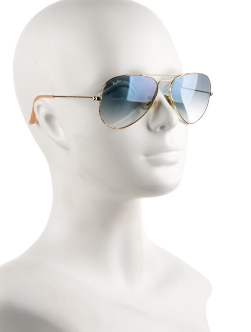 Ray-Ban Aviator Gradient Sunglasses