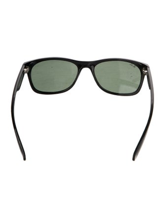 Ray-Ban New Wayfarer Sunglasses