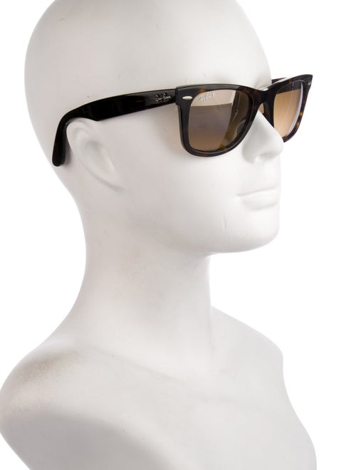 Ray-Ban Wayfarer Gradient Sunglasses
