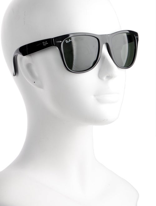Ray-Ban Folding Wayfarer Sunglasses