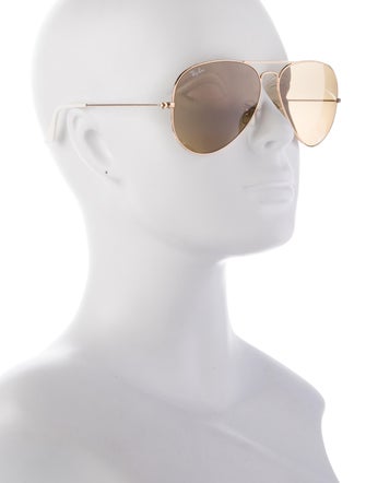 Ray-Ban Large Aviator Sunglasses