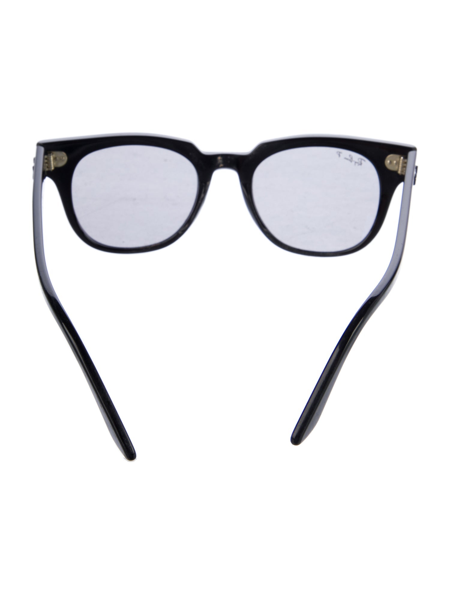 Ray-Ban Wayfarer Tinted Sunglasses