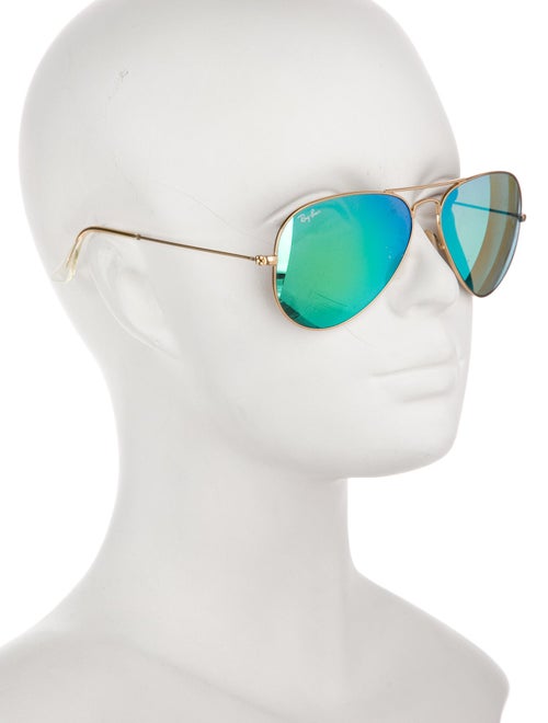 Ray-Ban Large Aviator Sunglasses