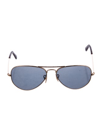 Ray-Ban Aviator Tinted Sunglasses
