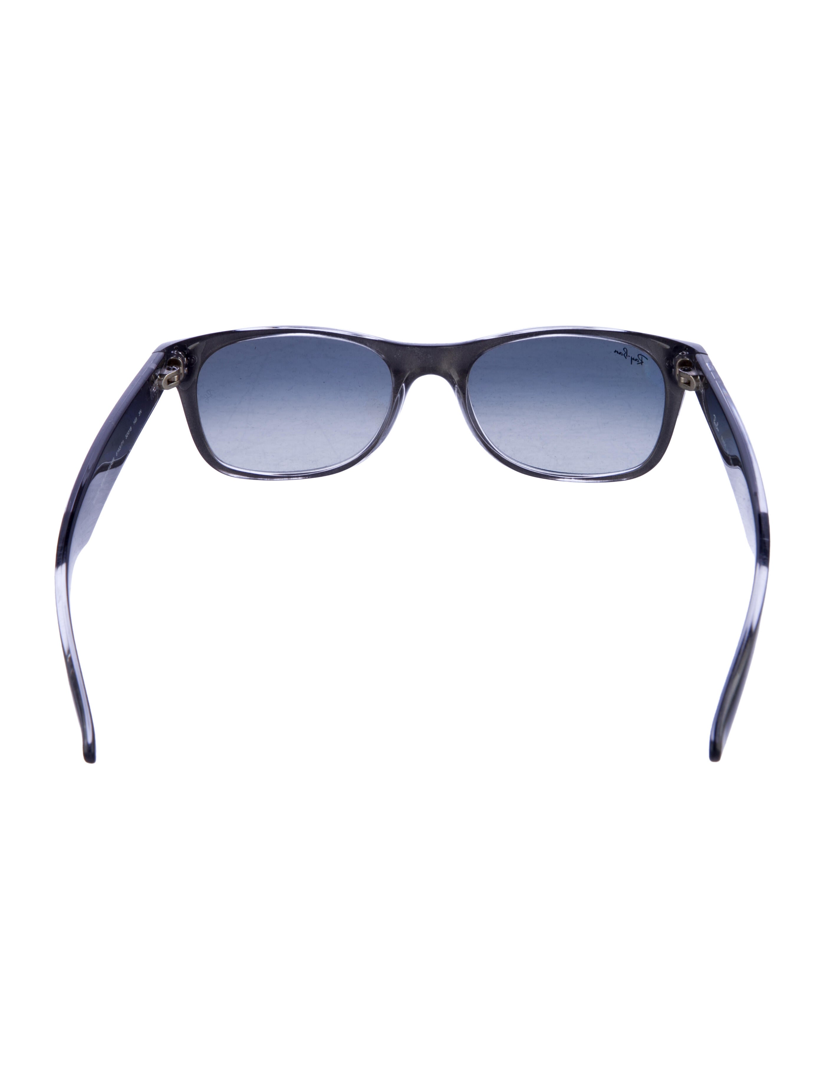 Ray-Ban New Wayfarer Sunglasses