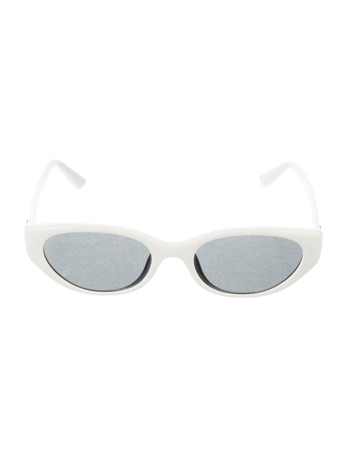 Ray-Ban Cat-Eye Tinted Sunglasses