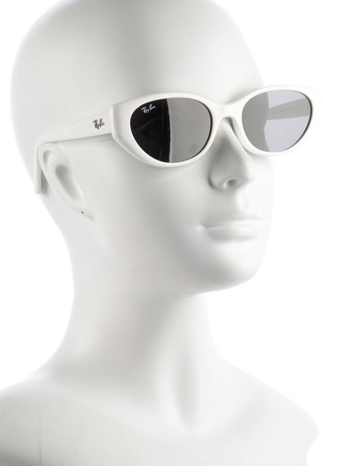 Ray-Ban Cat-Eye Tinted Sunglasses