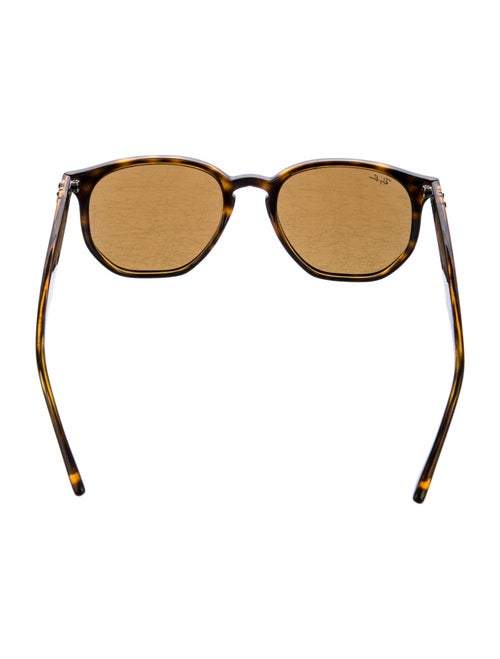 Ray-Ban Aviator Tinted Sunglasses