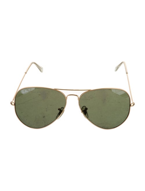 Ray-Ban Aviator Tinted Sunglasses