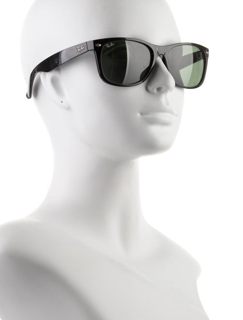 Ray-Ban New Wayfarer Sunglasses