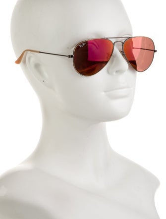 Ray-Ban Aviator Mirrored Sunglasses