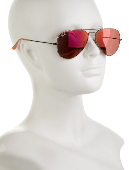 Ray-Ban Aviator Mirrored Sunglasses