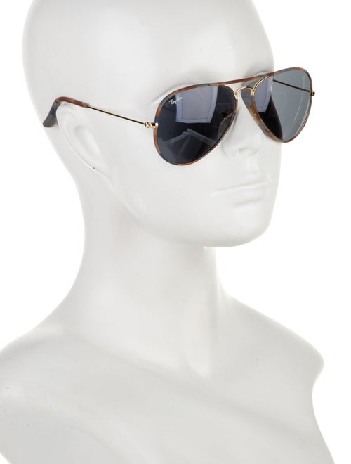Ray-Ban Aviator Mirrored Sunglasses