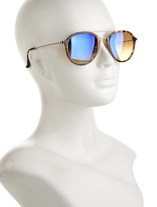 Ray-Ban Aviator Gradient Sunglasses