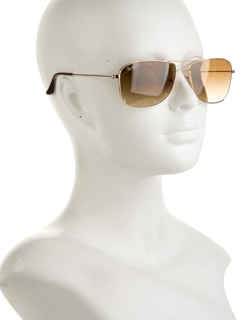 Ray-Ban Aviator Gradient Sunglasses