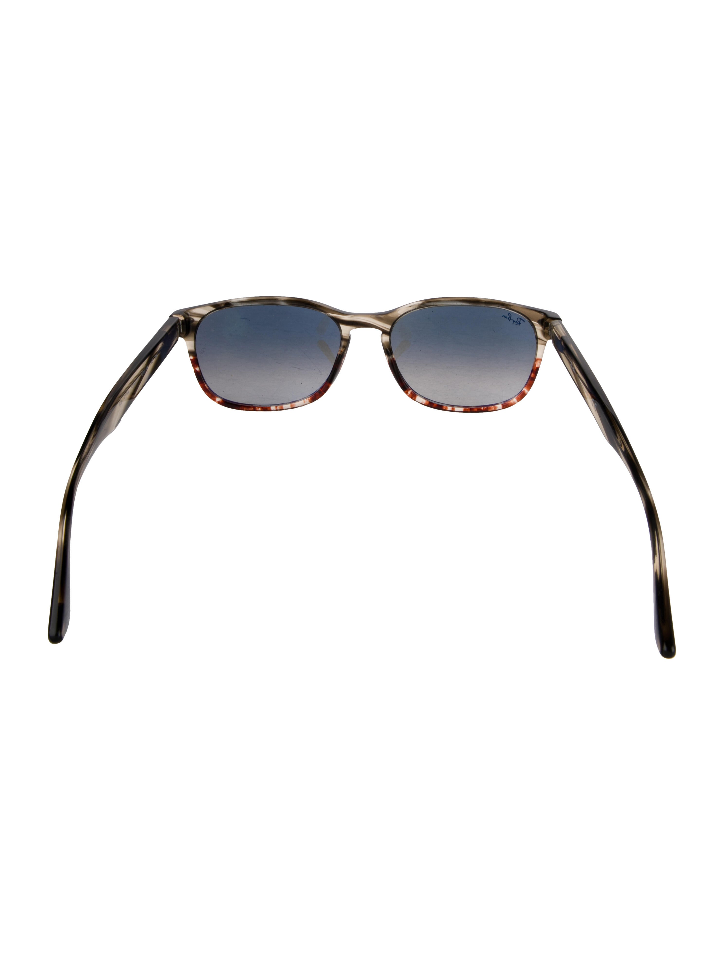 Ray-Ban Wayfarer Gradient Sunglasses
