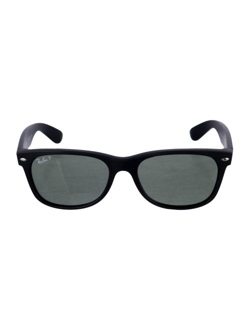 Ray-Ban Wayfarer Tinted Sunglasses