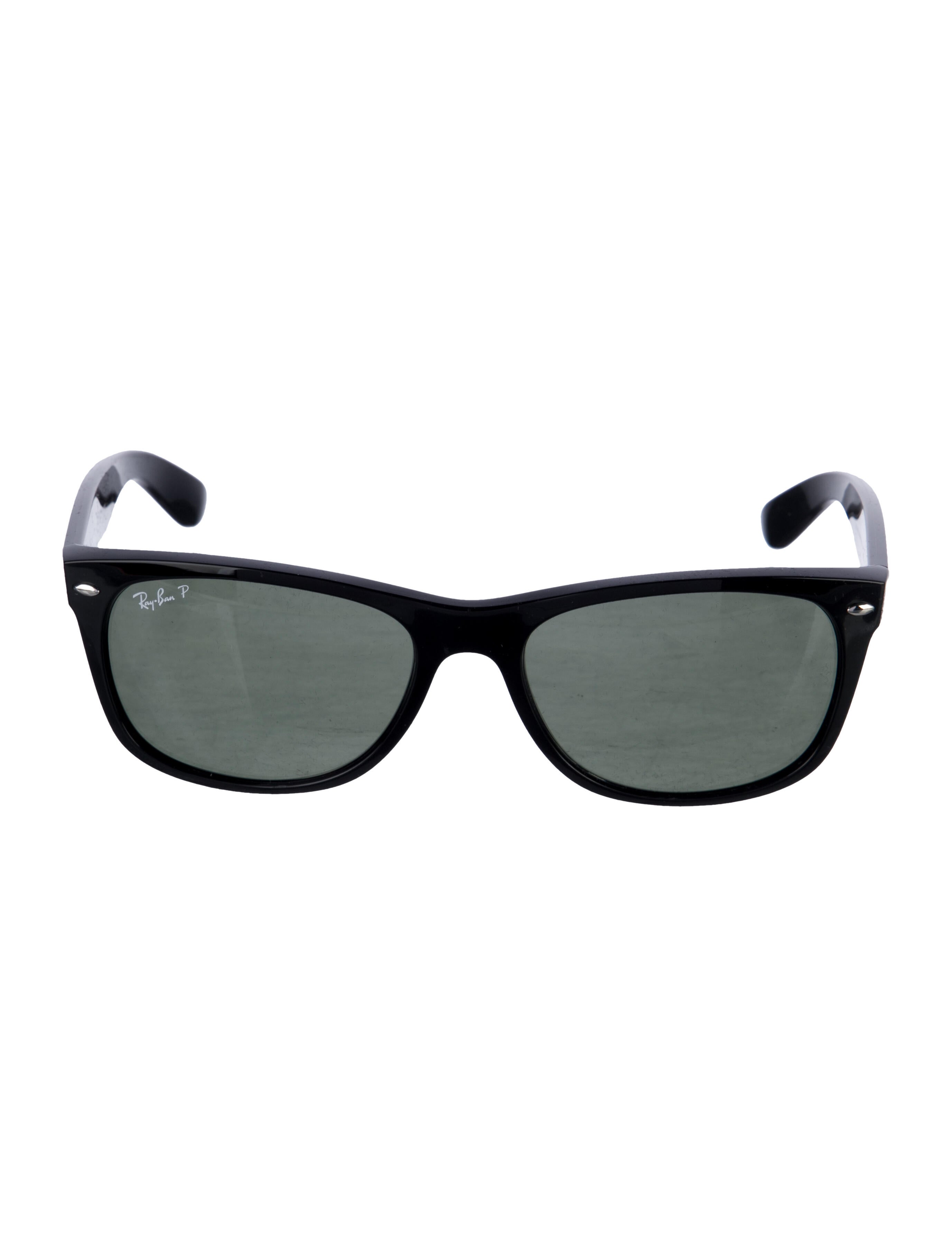 Ray-Ban Wayfarer Tinted Sunglasses