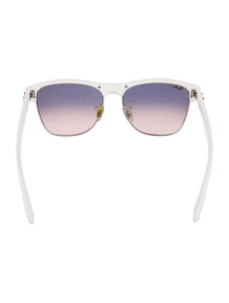 Ray-Ban Wayfarer Gradient Sunglasses