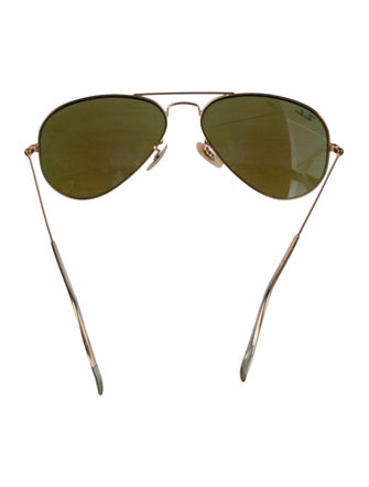 Ray-Ban Large Aviator Sunglasses