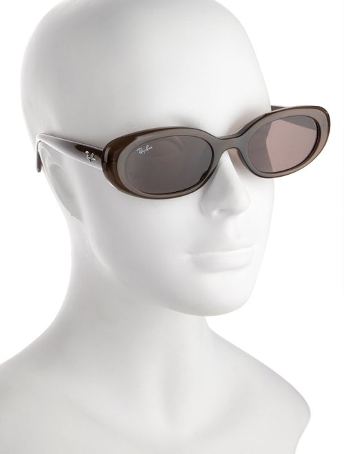 Ray-Ban Round Tinted Sunglasses