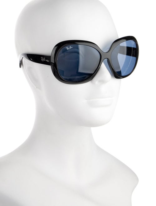 Ray-Ban Oversize Tinted Sunglasses
