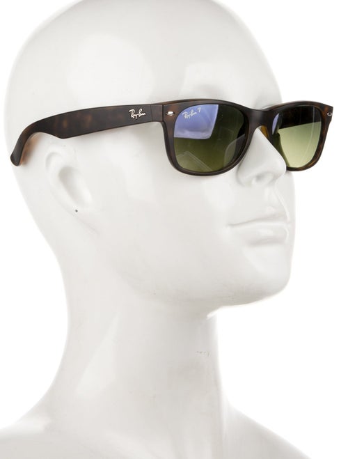 Ray-Ban New Wayfarer Sunglasses