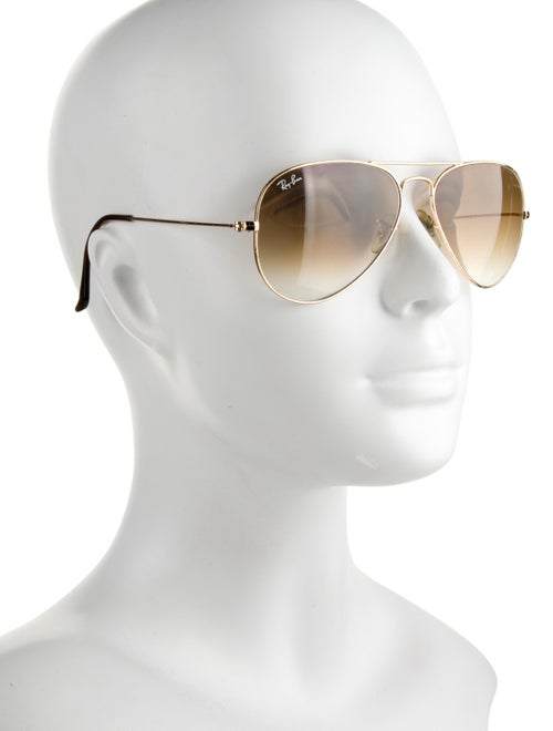 Ray-Ban Aviator Gradient Sunglasses