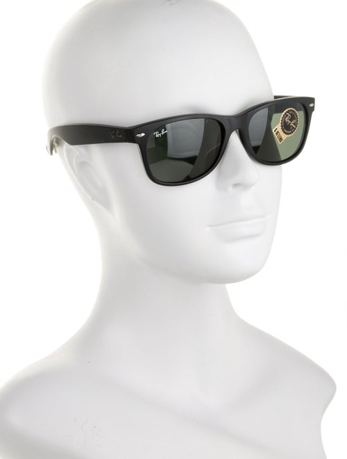 Ray-Ban New Wayfarer Sunglasses
