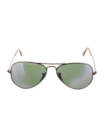 Ray-Ban Large Aviator Sunglasses