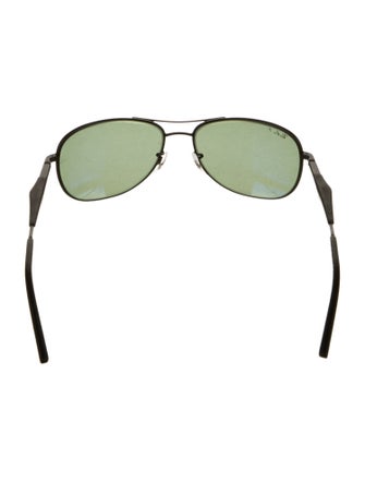 Ray-Ban Aviator Tinted Sunglasses