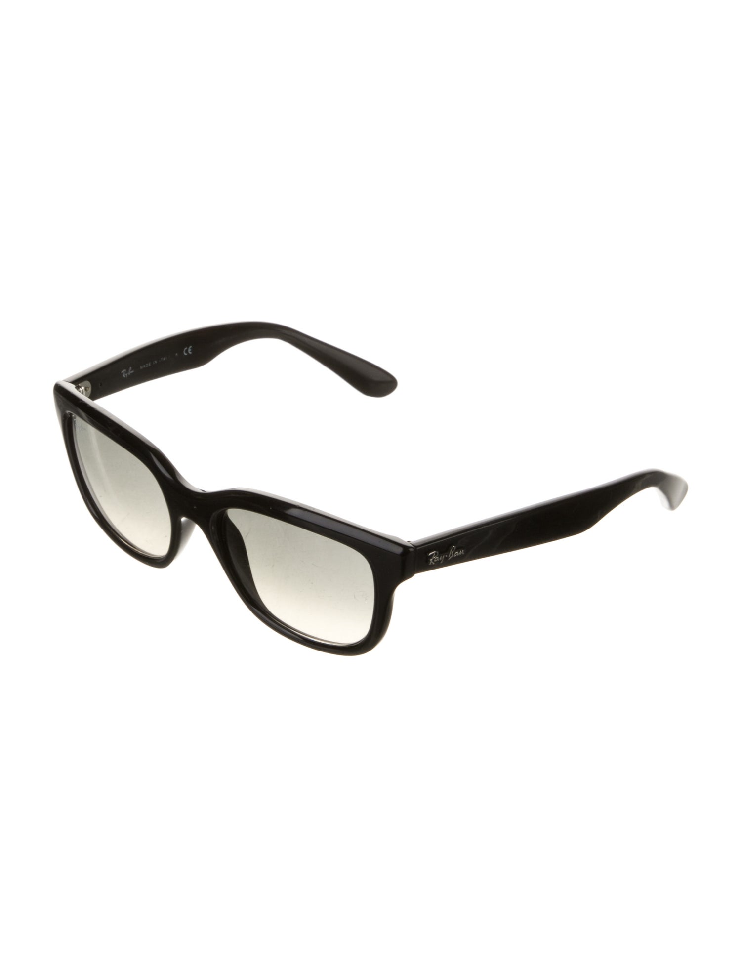 Ray-Ban Wayfarer Tinted Sunglasses