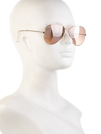 Ray-Ban Aviator Mirrored Sunglasses