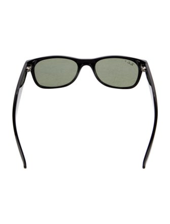 Ray-Ban New Wayfarer Sunglasses