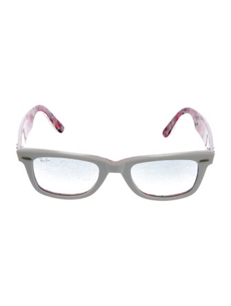 Ray-Ban Wayfarer Gradient Sunglasses