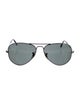 Ray-Ban Aviator Tinted Sunglasses