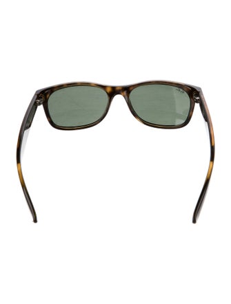 Ray-Ban New Wayfarer Sunglasses