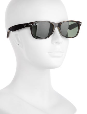 Ray-Ban New Wayfarer Sunglasses