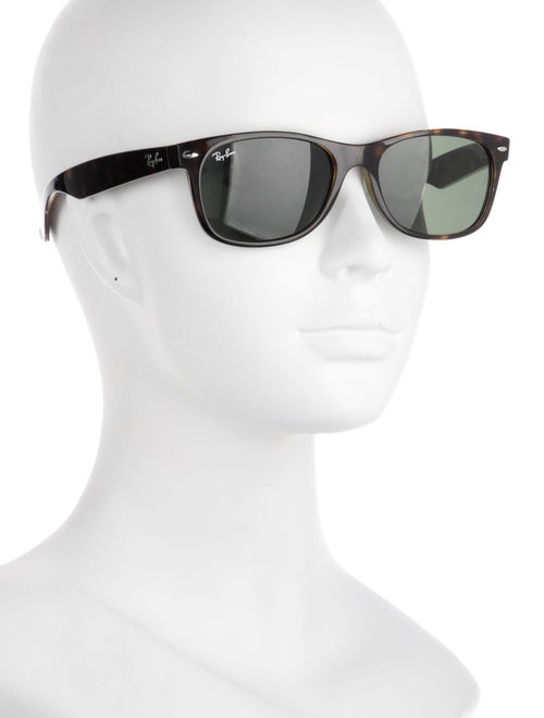 Ray-Ban New Wayfarer Sunglasses