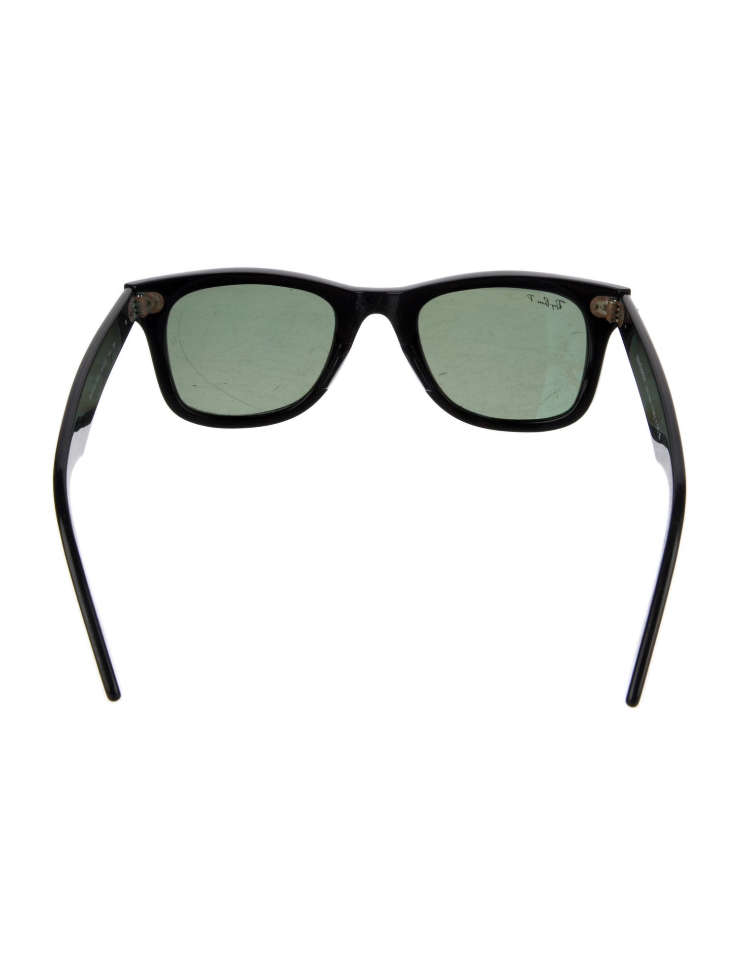 Ray-Ban Wayfarer Tinted Sunglasses